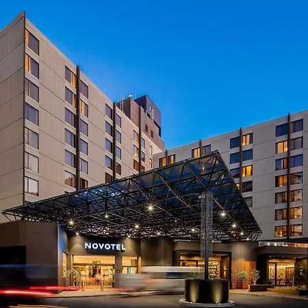 Novotel Sydney International Airport-3